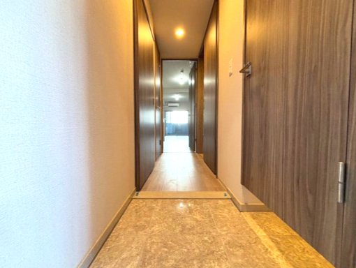 玄関　詳細は、RISUMO江坂本店までお問合せください♪