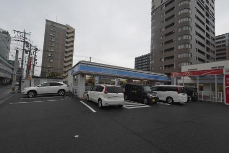 コンビニ　ローソン（コンビニ）まで280m