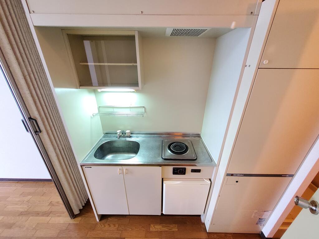 キッチン　※別部屋参考写真