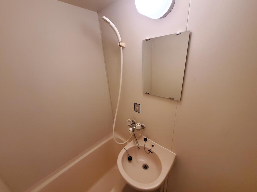 洗面設備　※別部屋参考写真