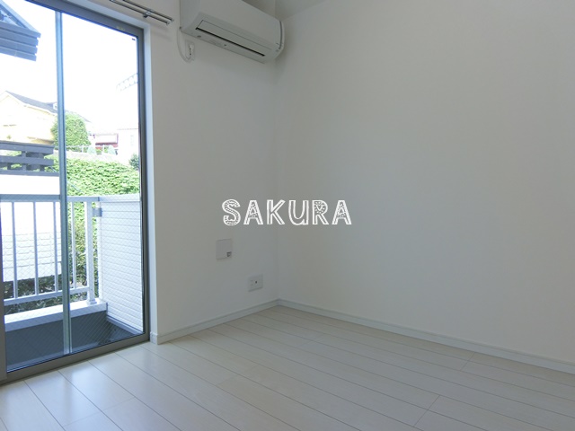 居室・リビング　開放感のあるゆったりとしたお部屋です♪