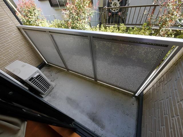 バルコニー　バルコニー