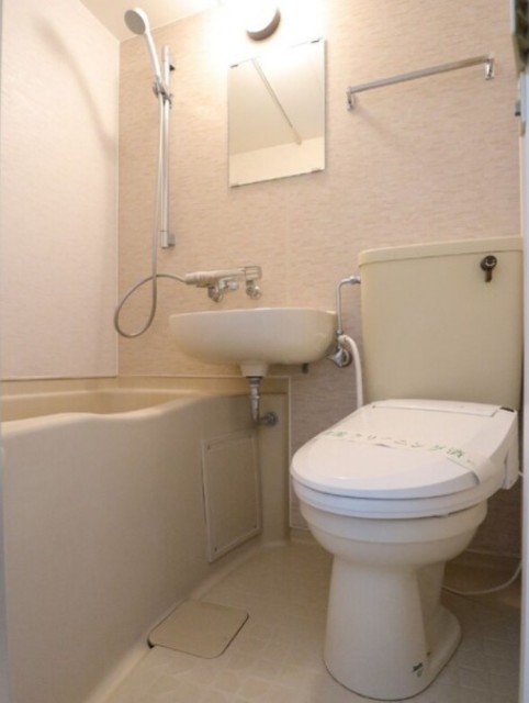 バス・シャワールーム