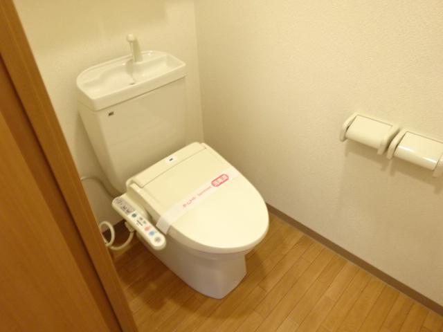 トイレ　シャワー付トイレ（イメージ）