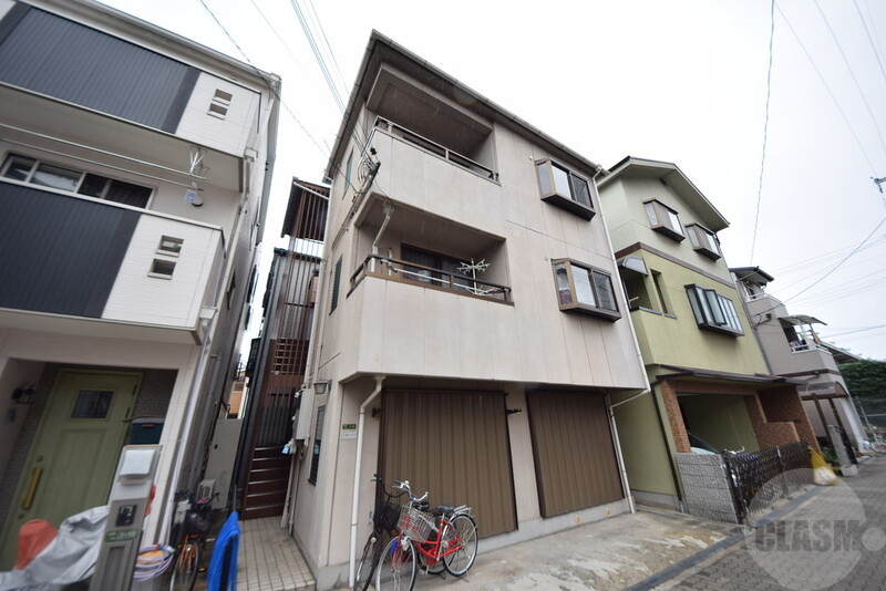 建物外観　ワンフロア一戸のマンション