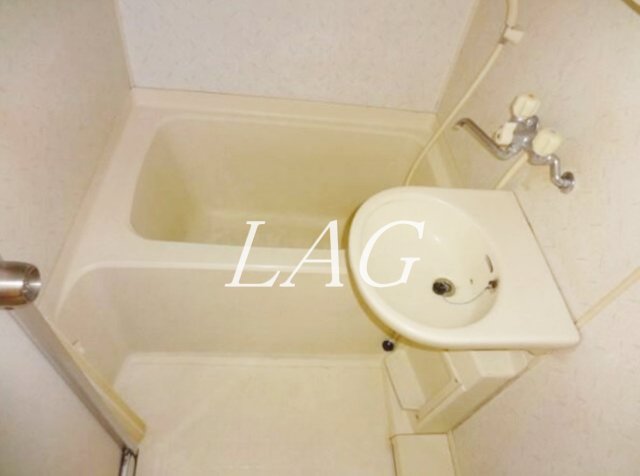 バス・シャワールーム　お風呂です。