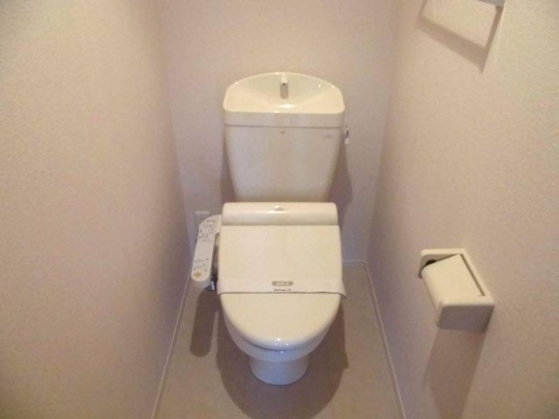 トイレ　図面と現状に相違がある場合には現状を優先