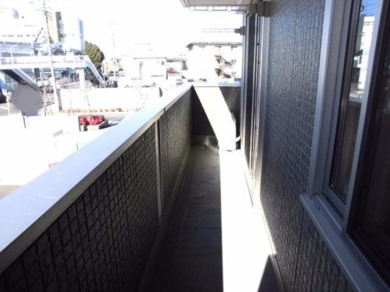 バルコニー　図面と現状に相違がある場合には現状を優先