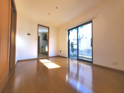 セキュリティ　クロス張替え済☆