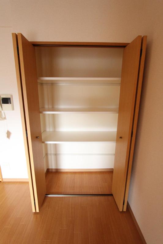 収納　同タイプ・参考写真