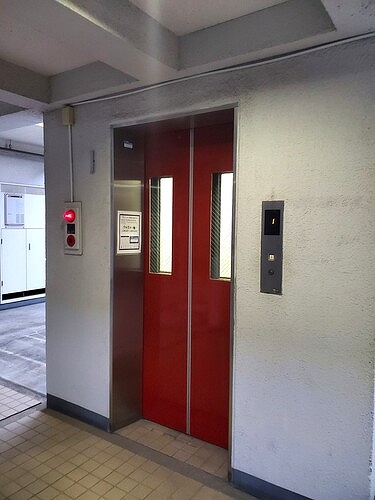 その他　エレベーター　※2024年6月撮影