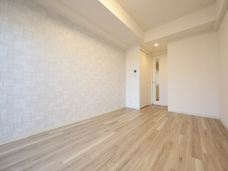 居室・リビング　洋室8.5帖　クローゼット付（収納充実してます）