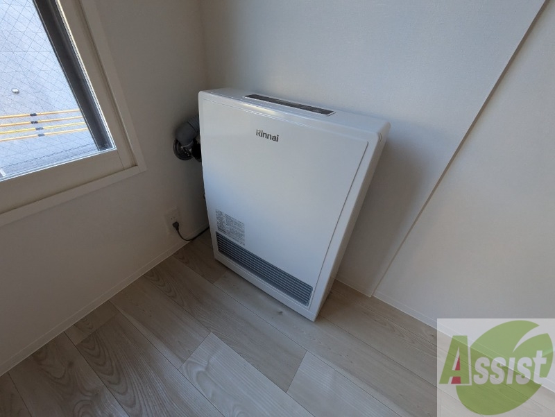 その他設備　都市ガスの暖房ですので冬場の光熱費も安心ですね！