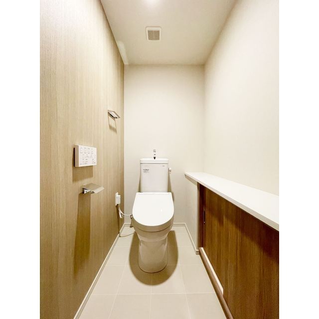 トイレ　参考写真