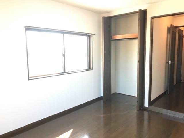 居室・リビング　※反転タイプ