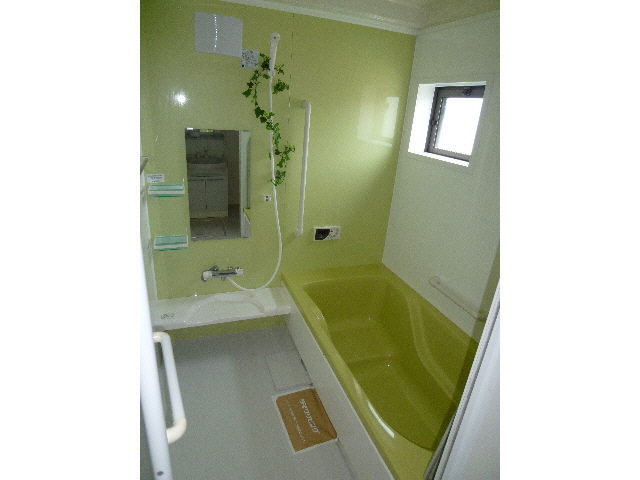 バス・シャワールーム　洗面室（106）