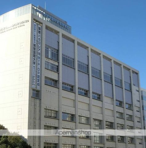 高校・高専　開智日本橋学園中学校・日本橋女学館高等学校（高校・高専）まで195m