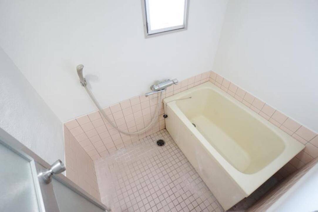 バス・シャワールーム　浴室