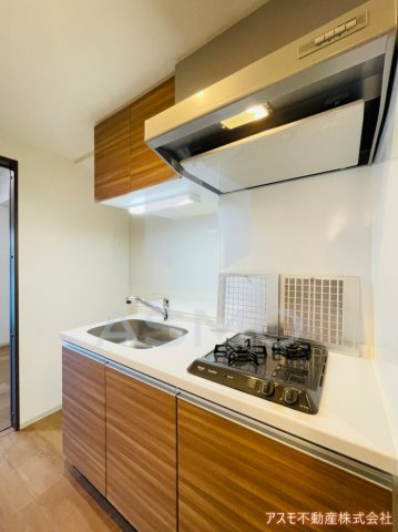 キッチン　同マンション別部屋参考写真