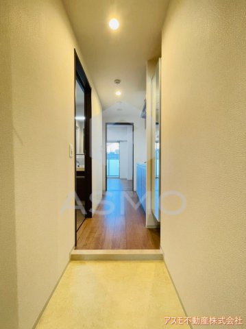 玄関　同マンション別部屋参考写真