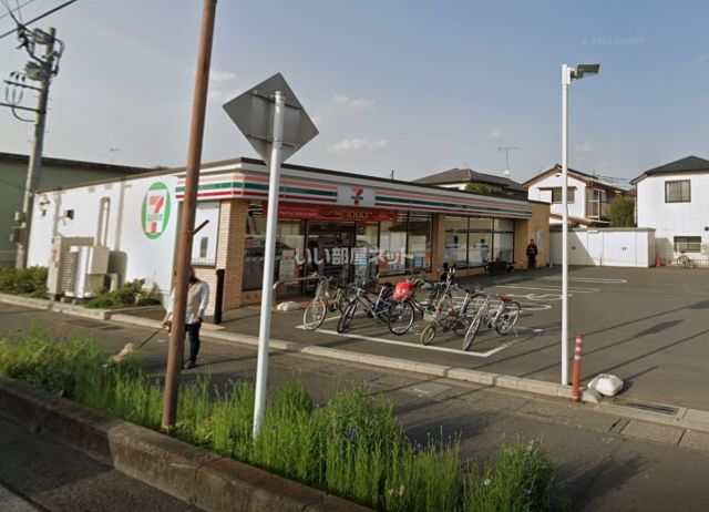 コンビニ　セブンイレブン 上尾原市店（コンビニ）まで879m