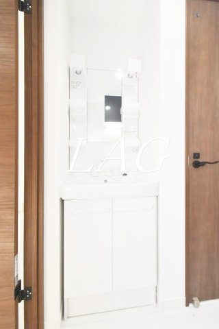 洗面設備　洗面台です。