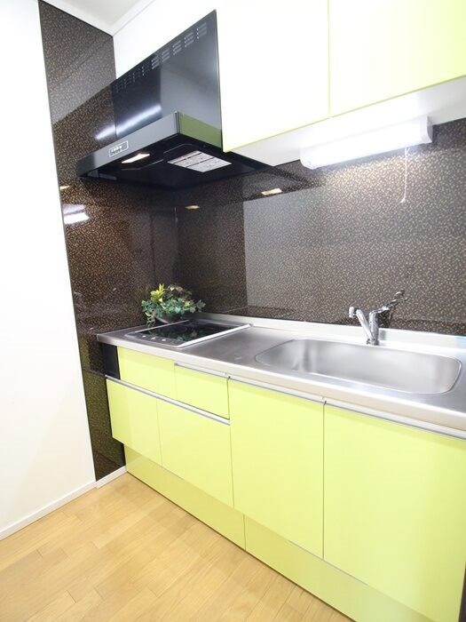 キッチン　システムキッチン