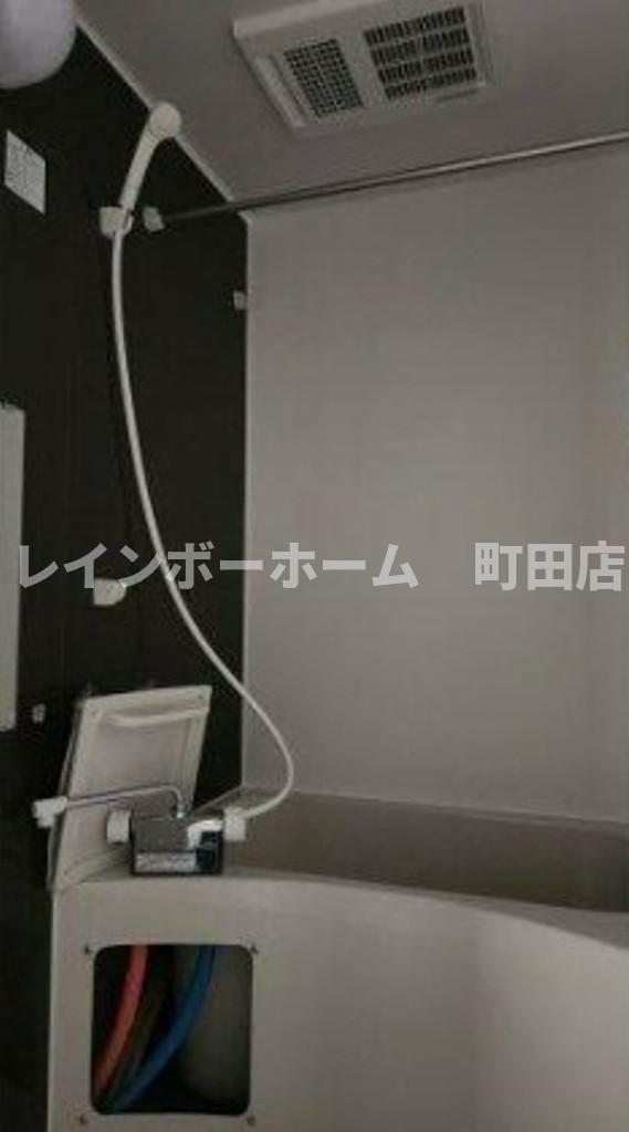 バス・シャワールーム　同施工会社「カインドネス」シリーズイメージ写真。