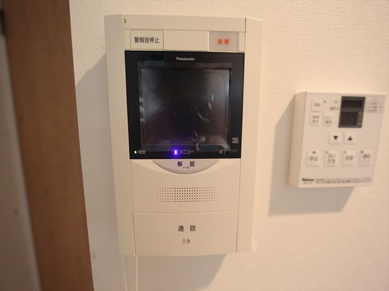 セキュリティ　ＴＶモニター付インターホン　イメージ写真