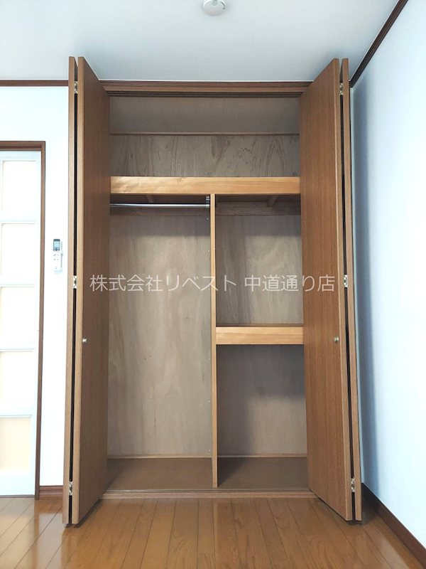収納　※別室の写真です
