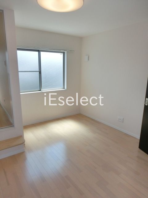 居室・リビング　フローリング張りのＬＤＫです。