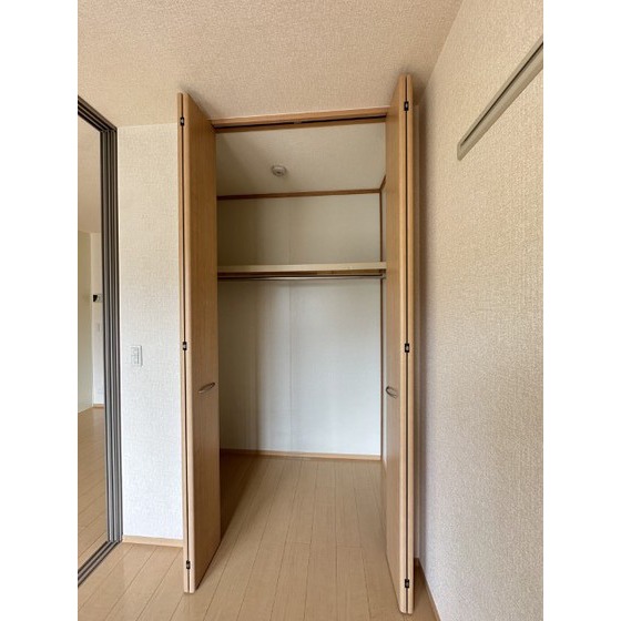 収納　※同仕様、別の部屋の写真です