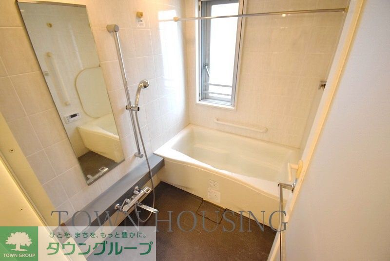 バス・シャワールーム　別部屋写真参照