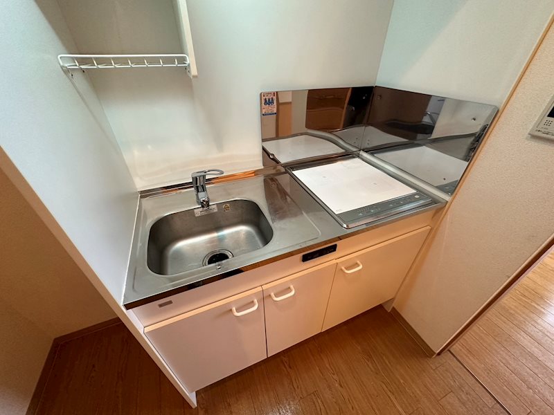 キッチン　同建物別号室の室内写真です。(103号室)