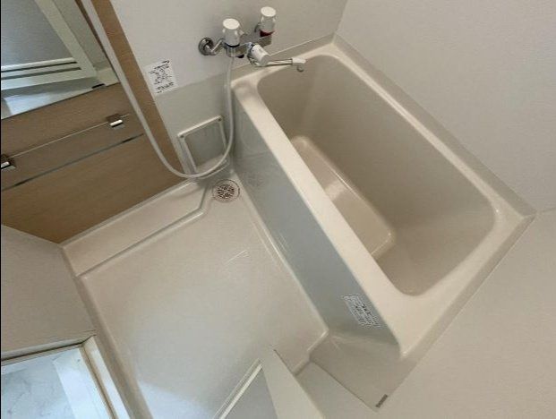 バス・シャワールーム　バス