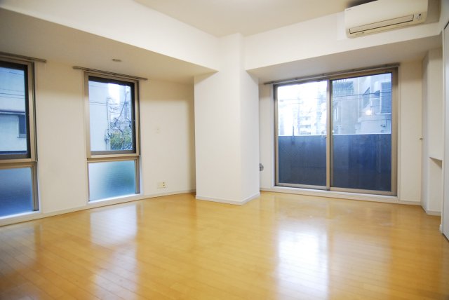 居室・リビング　居室