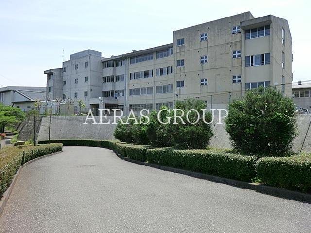 中学校　東松山市立白山中学校（中学校）まで1073m