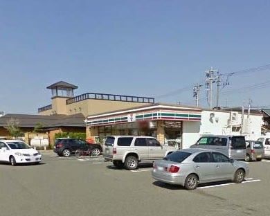 コンビニ　セブンイレブン　松崎店（コンビニ）まで550m