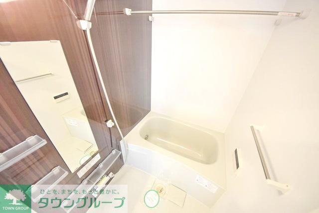 バス・シャワールーム　きれいなバスルーム