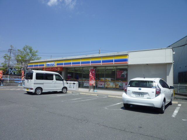 コンビニ　ミニストップ加納8丁目店（コンビニ）まで443m