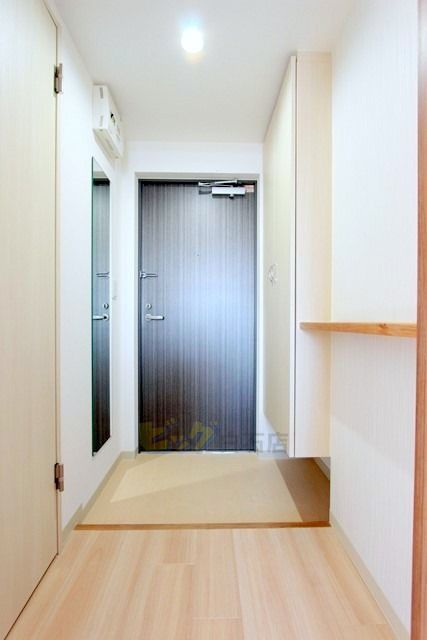 玄関　広々とした玄関です♪