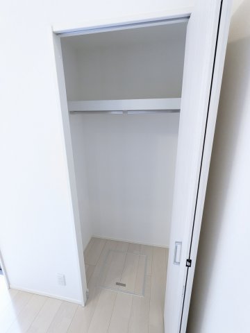 収納　クローゼット