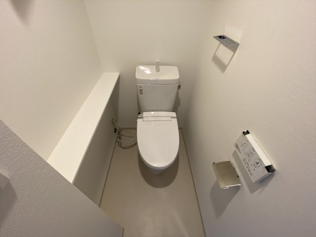 トイレ　参考写真