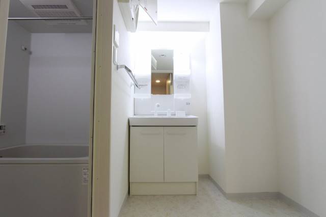 洗面設備　※１０１号室室内参照