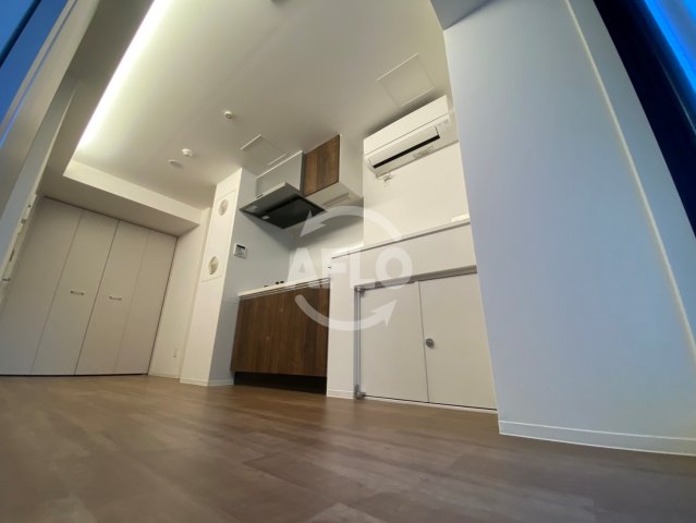 居室・リビング　ALZA北浜　リビング