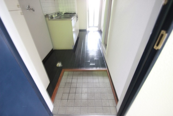 玄関　※他部屋のお写真になります