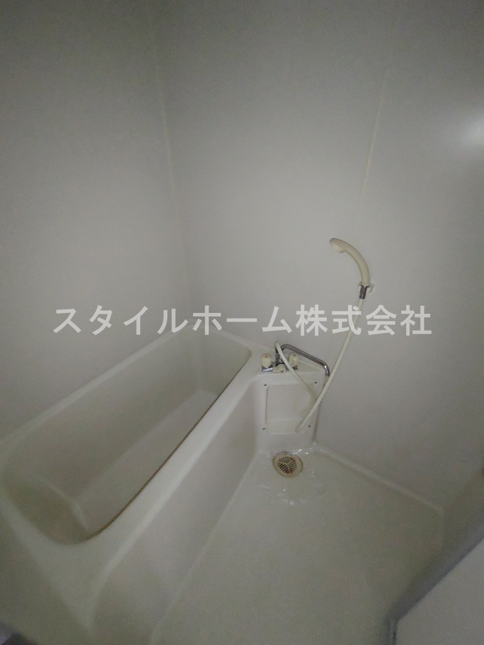 バス・シャワールーム　イメージ写真です。