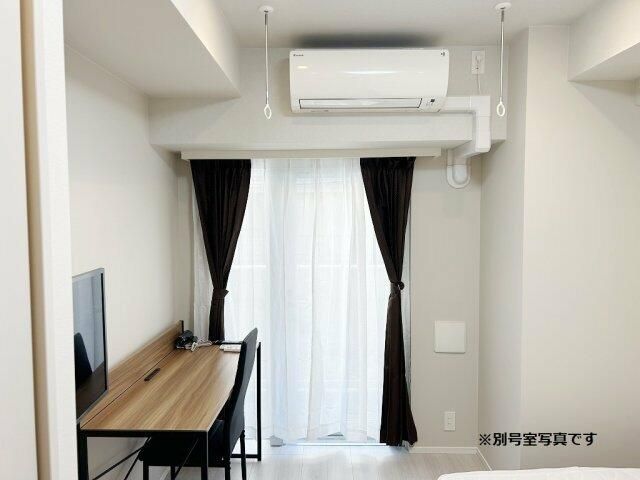 居室・リビング　５．８帖のお部屋です