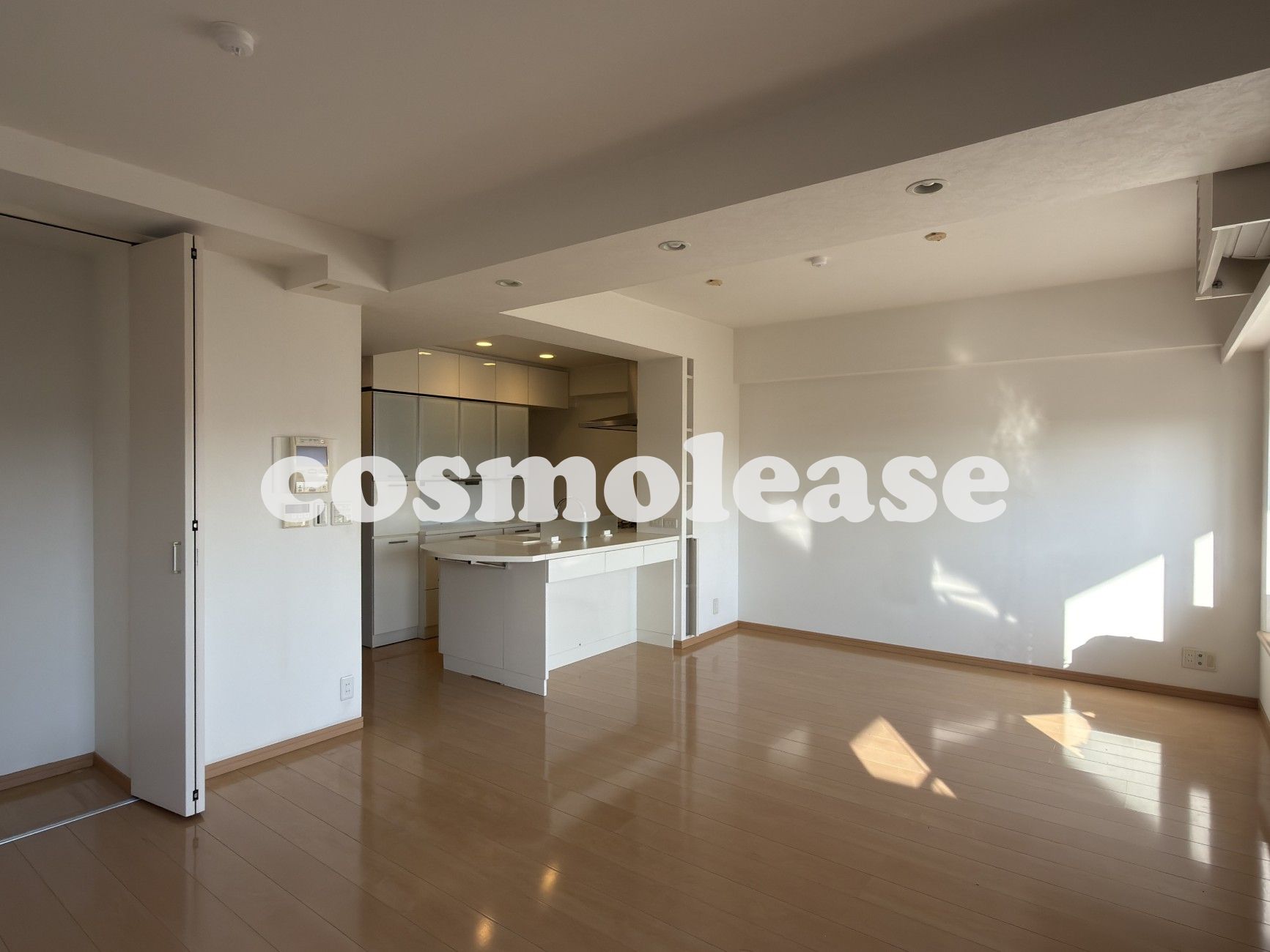 居室・リビング　LDK 南向き