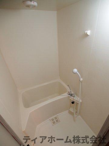 バス・シャワールーム　日々の暮らしに欠かせないお風呂です